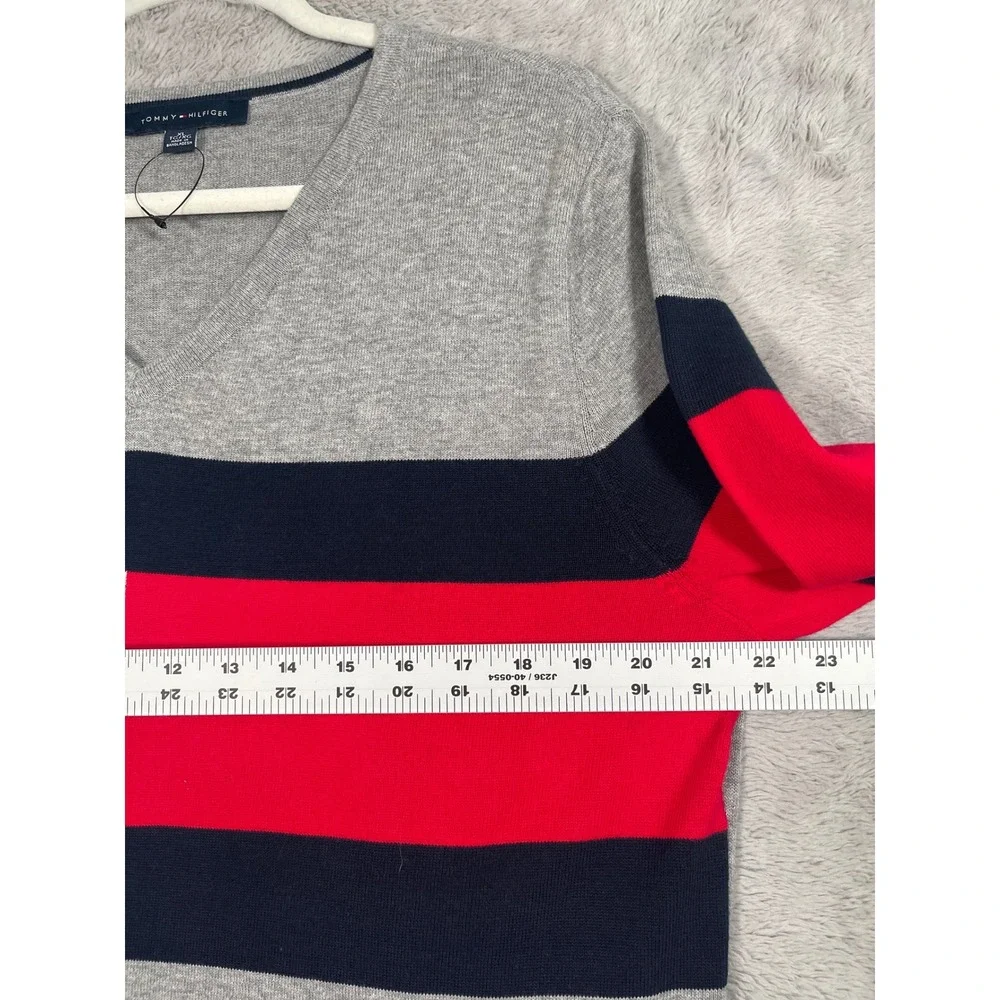 Tommy Hilfiger Gray V-Neck Long‎ Sleeve Sweater Mens XL Color Block Preppy Lux